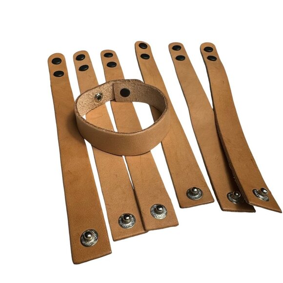 Lot of 7 Leather BRACELET BLANKS Ajustable size Rounded end 3/4 in. wide - Picture 2 of 5